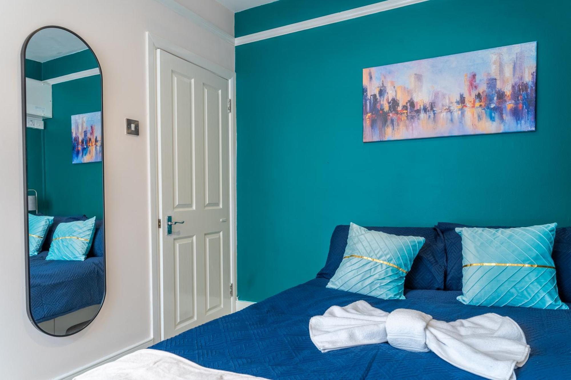Beautiful 2 Bedroom With Private Garden In Wimbledon - Minutes From Central 런던 외부 사진